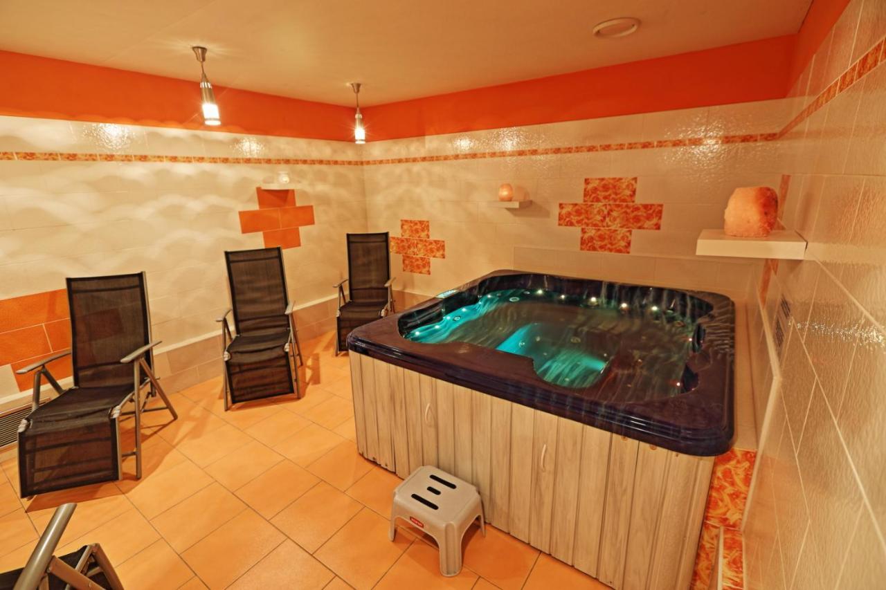 Hotel Skicentrum Harrachov Extérieur photo