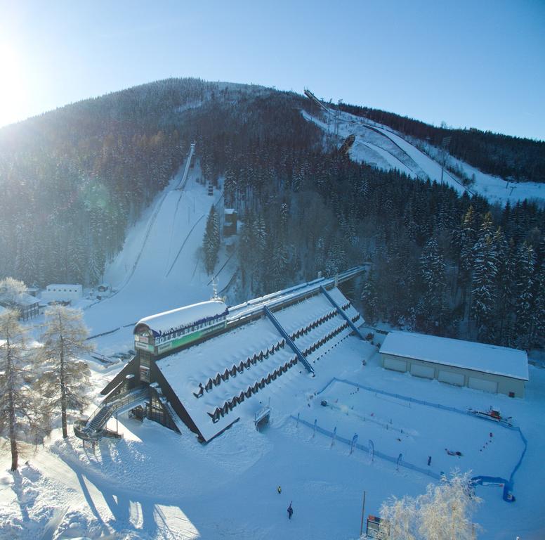 Hotel Skicentrum Harrachov Extérieur photo